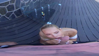 Picture of Bombshell Blonde